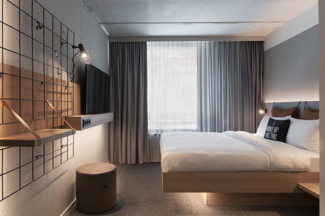Moxy Frankfurt City Center Frankfurt am Main Exterior photo