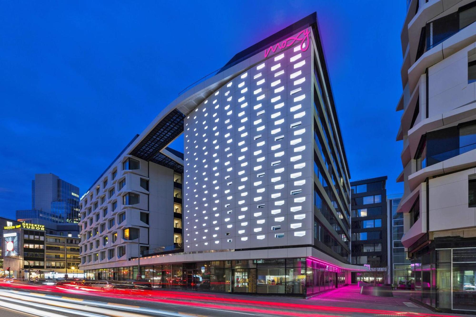 Moxy Frankfurt City Center Frankfurt am Main Exterior photo